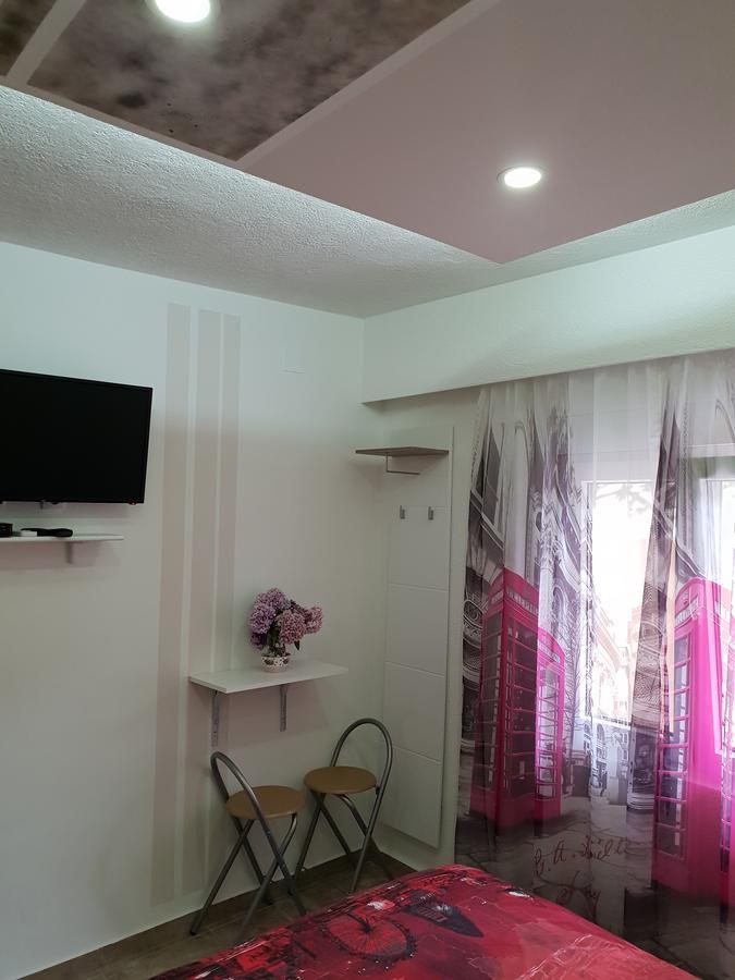 Mango Apartments Требинье Экстерьер фото